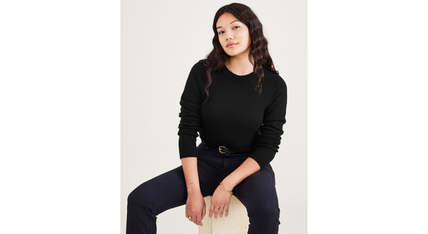Dockers Crewneck Sweater Classic Fit Beautiful Black