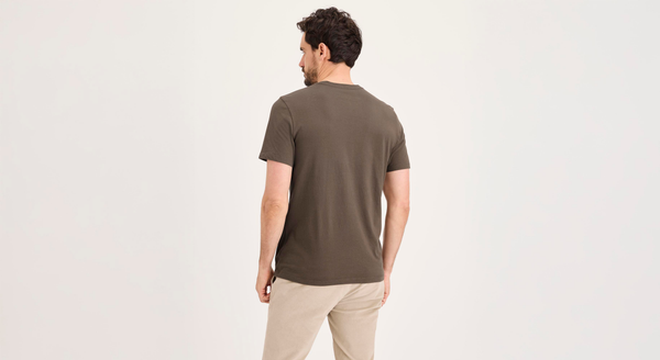 Dockers Crewneck Tee Slim Fit Brown
