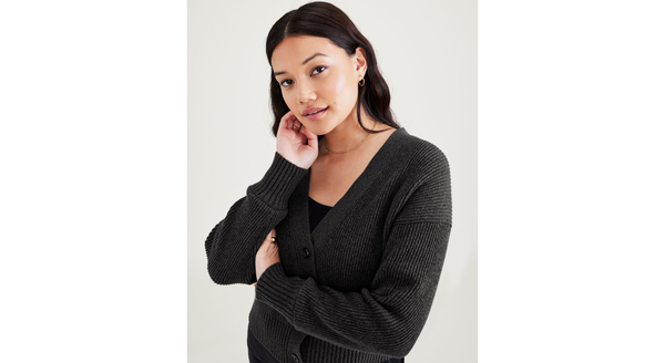 Dockers Cropped Cardigan Relaxed Fit Black