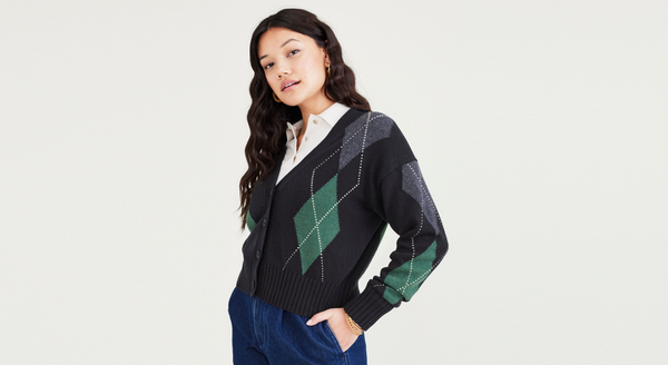 Dockers Cropped Cardigan Relaxed Fit Black