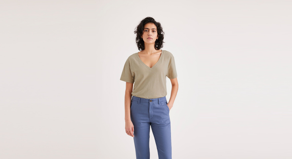 Dockers Deep V-Neck Tee Regular Fit Khaki