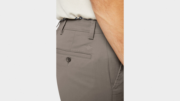 Dockers Easy Khakis Slim Fit Brown