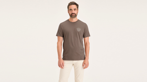 Dockers Logo Tee Slim Fit Brown