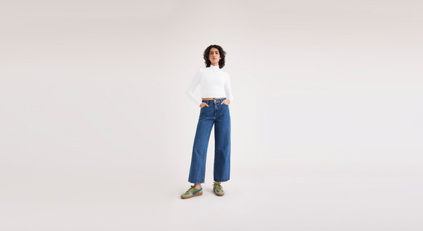 Dockers Mock Neck Crop Top Slim Fit Lucent White