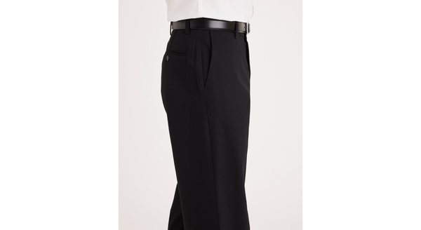 Dockers Signature Khakis Classic Fit Black