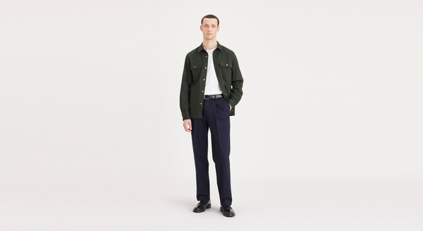 Dockers Signature Khakis Pleated Relaxed Fit Blue