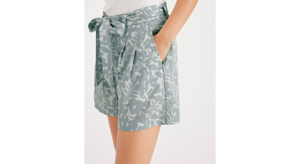Dockers Tie Front Short Cassia Harbor Grey
