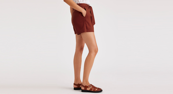 Dockers Tie Front Short Red