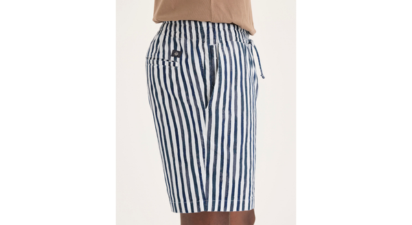 Dockers Ultimate Pull On 8.5" Short Blue Depths