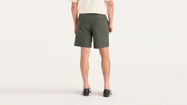Dockers Ultimate Pull On 8.5" Short Green