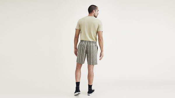 Dockers Ultimate Pull On 8.5" Short Green