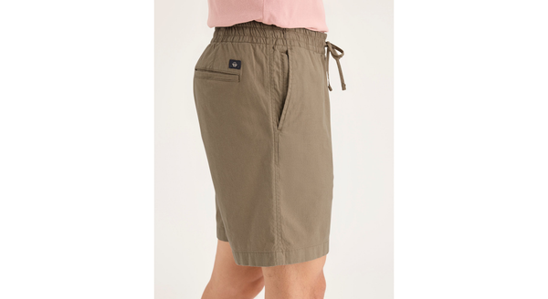 Dockers Ultimate Pull On 8.5" Short Khaki