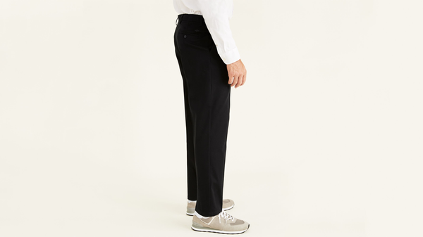 Dockers Easy Khakis Pleated Classic Fit (Big And Tall) Black