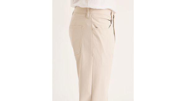 Dockers Go Airweave 5-Pocket Straight Fit Sahara Khaki