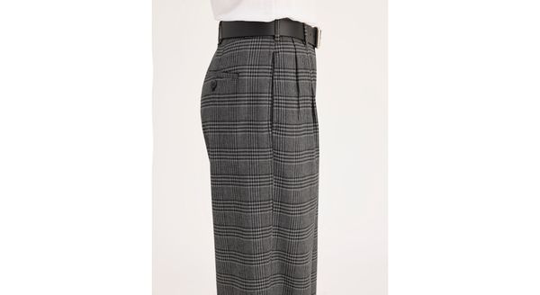 Dockers Original Khaki High Wide Pleated Piedra Pirate Black