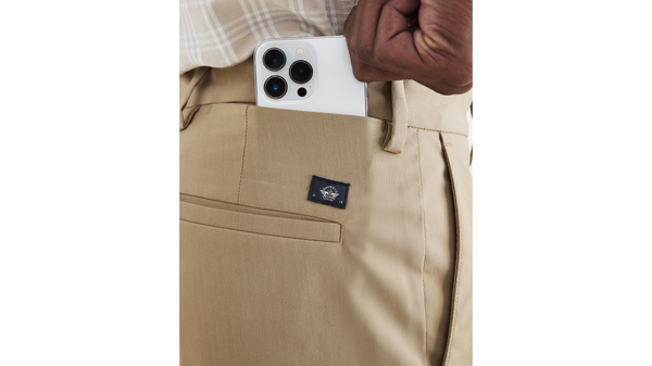 Dockers Signature Go Khakis Straight Fit (Big And Tall) Khaki