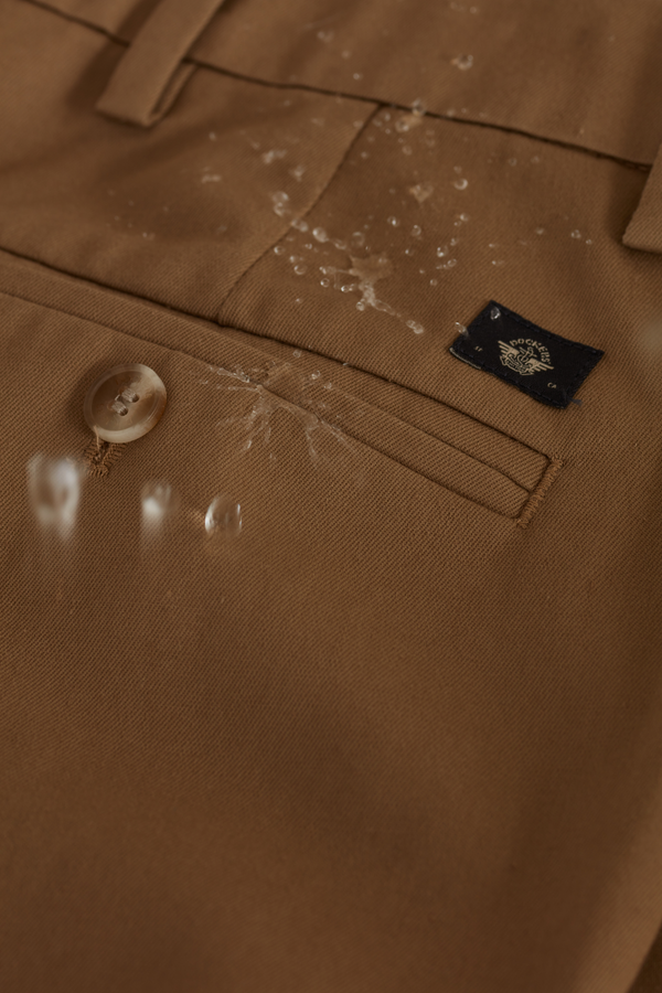 Dockers Signature Iron Free Khakis Classic Fit With Stain Defender® (Big And Tall) Khaki