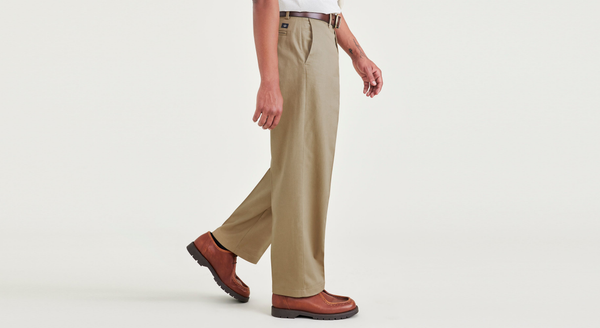 Dockers Signature Iron Free Khakis Relaxed Fit With Stain Defender® New British Khaki