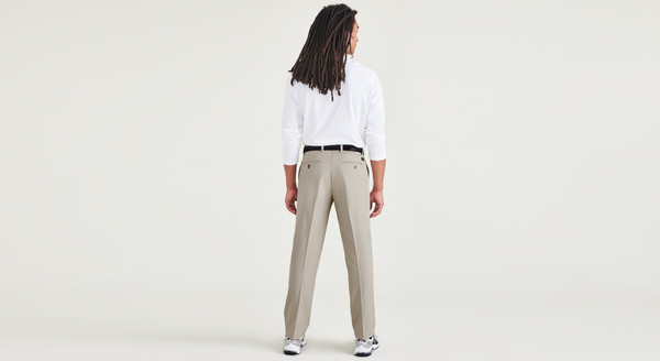 Dockers Signature Iron Free Khakis Straight Fit With Stain Defender® Khaki