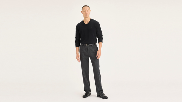 Dockers Signature Iron Free Khakis Straight Fit with Stain Defender® Grey