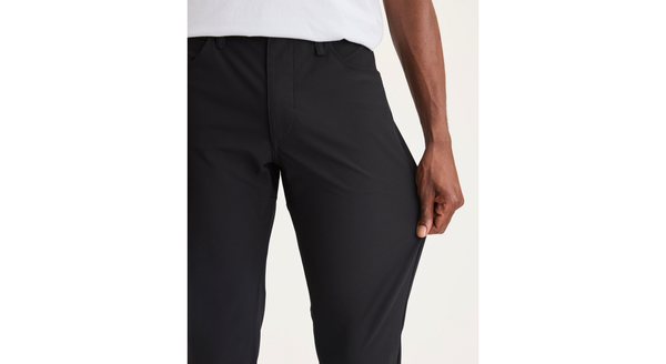 Dockers Go Airweave 5-Pocket Slim Tapered Fit Beautiful Black