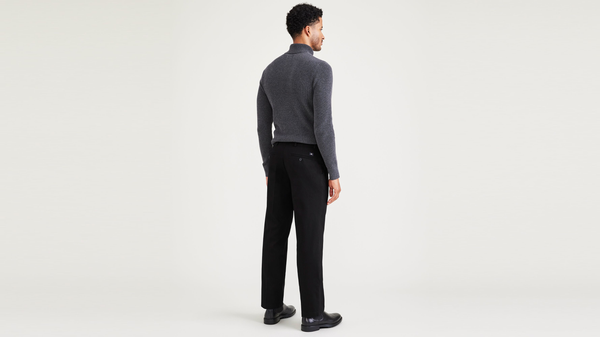 Dockers Signature Iron Free Khakis Pleated Classic Fit With Stain Defender® Beautiful Black