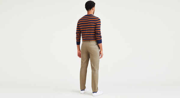 Dockers Signature Iron Free Khakis Straight Fit With Stain Defender® New British Khaki